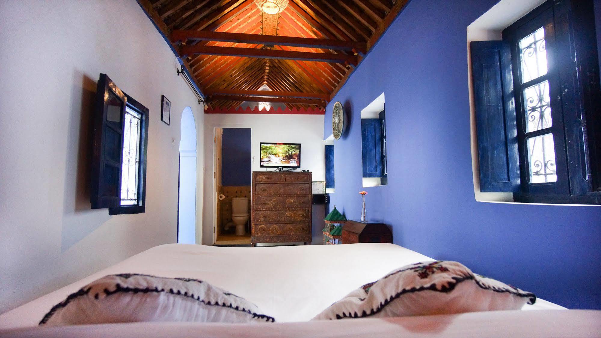 Hotel Casa Miguel Szafszawan Zewnętrze zdjęcie